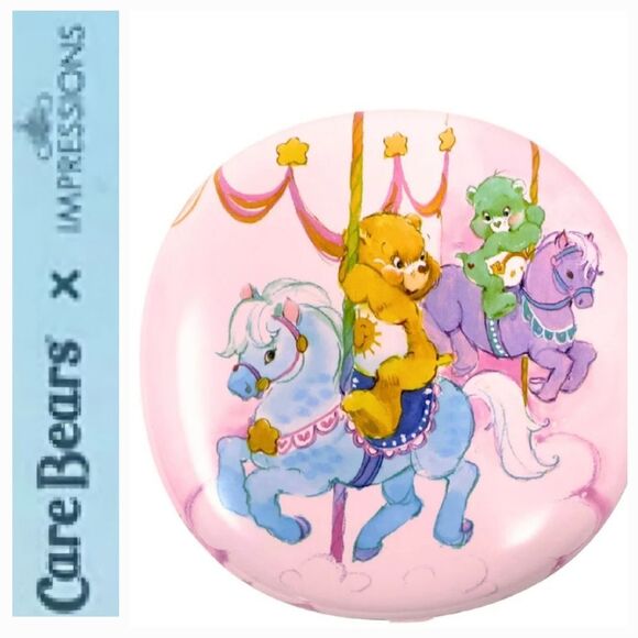 Impressions X Care Bears Carousel Ride LED Compact Mirror - Picture 1 of 8